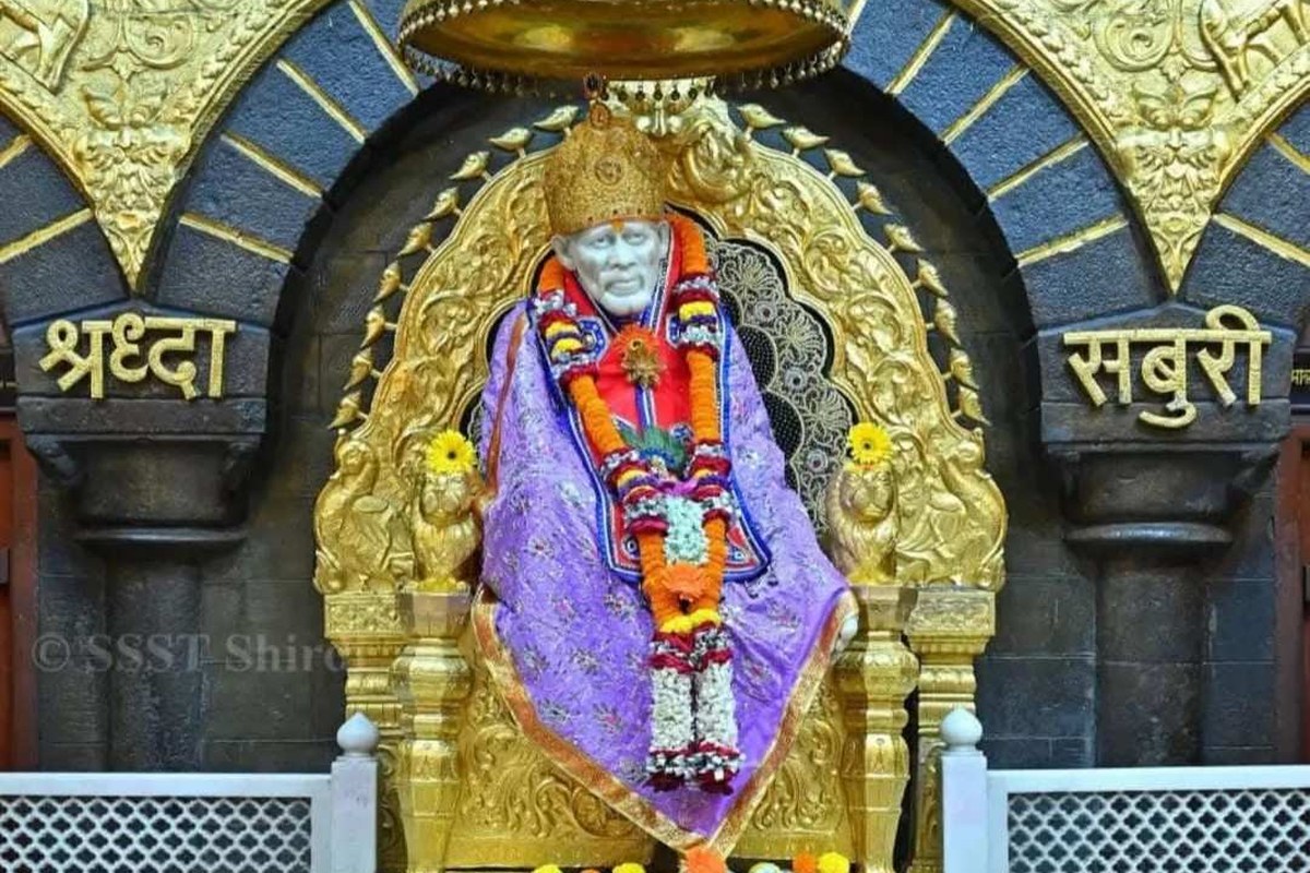Shirdi with 2 Jyotirlinga 1N/2D tour package